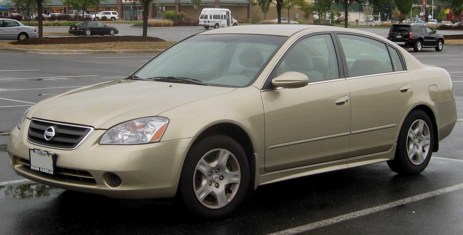 2002-2004_Nissan_Altima_2.5S